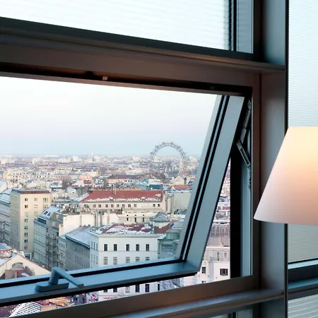 Hotel SO/ Wien Exterior foto A window with a window stop